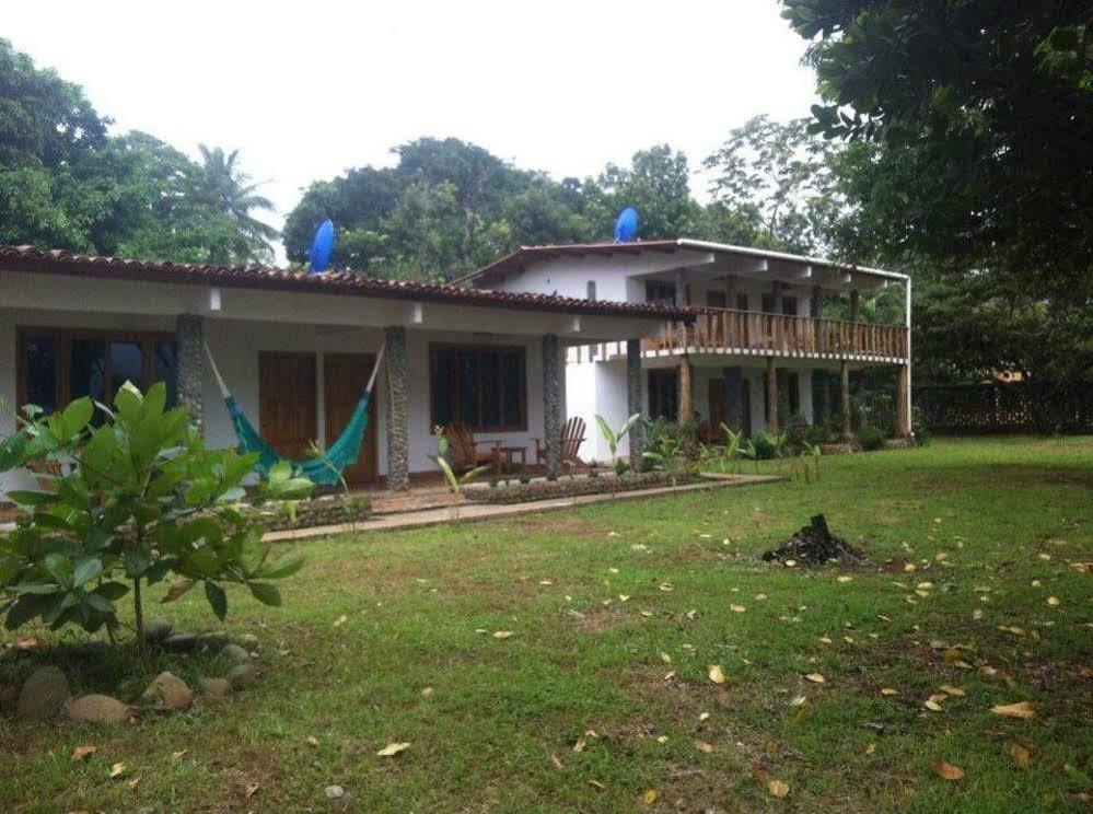 Hotel Playa Reina Llano de Mariato Exterior foto